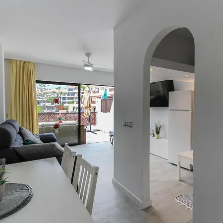 アパート Beautiful Floor With Air Condition And Heated Swimming Pool Golf Del Sur